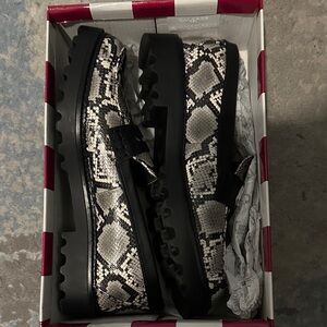 Circus by Sam Edelman Black and White Snake Print Loafers